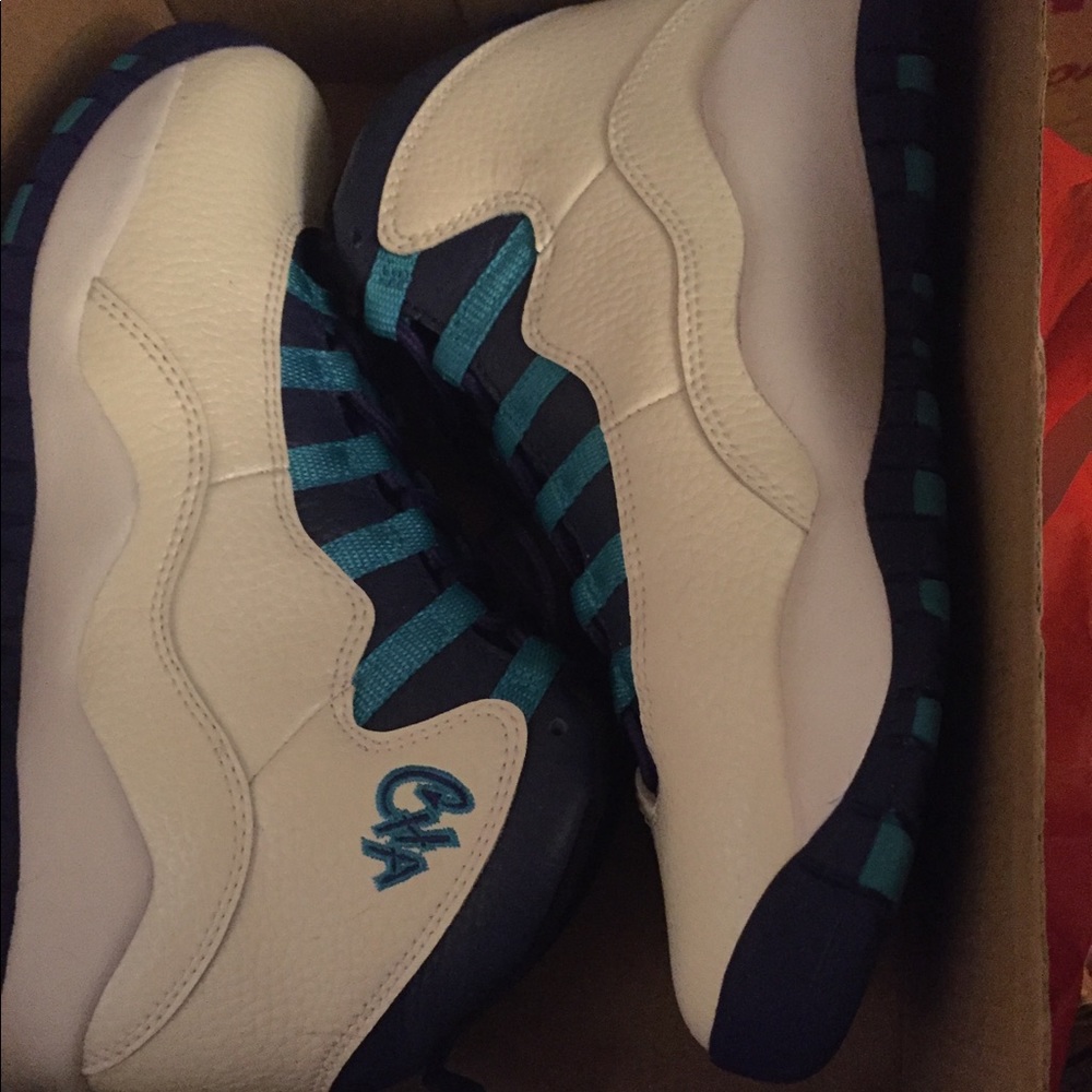 BRAND NEW: Air Jordan Retro 10 Charlotte Hornets